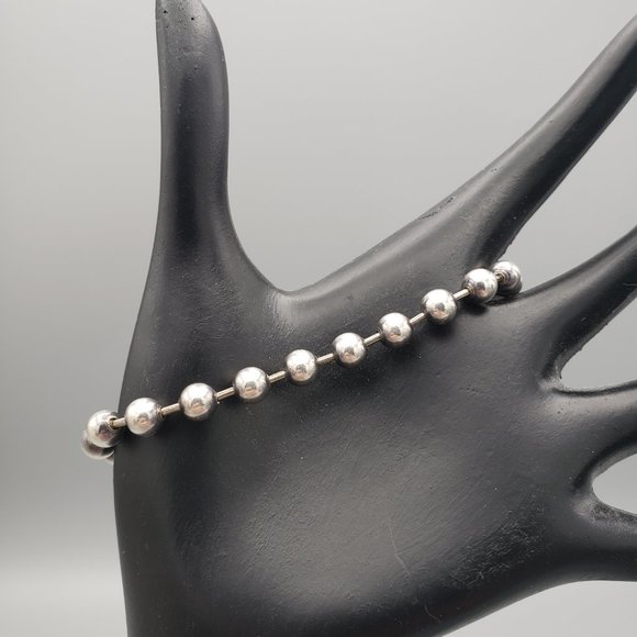 Gucci .925 Sterling Silver Ball Chain Bracelet - Picture 3 of 5